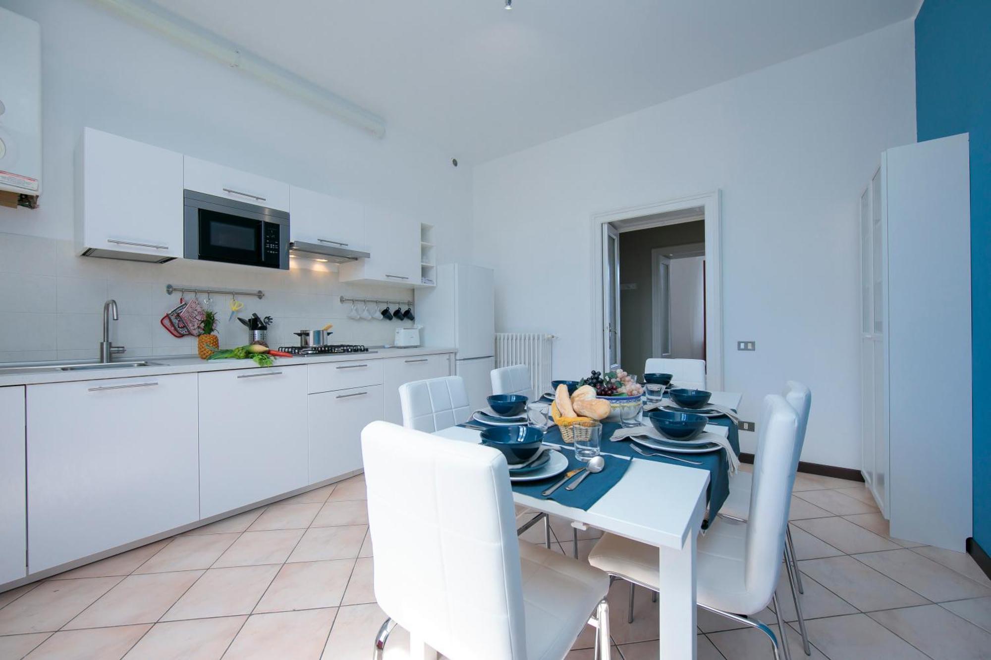 Residenza Oleandro Lake View Luino Center - Happy Rentals المظهر الخارجي الصورة